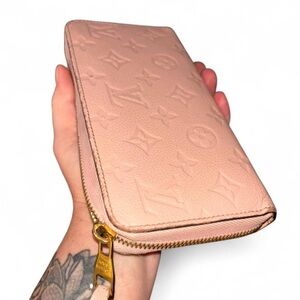 Louis Vuitton Blush Pink Zippy Wallet